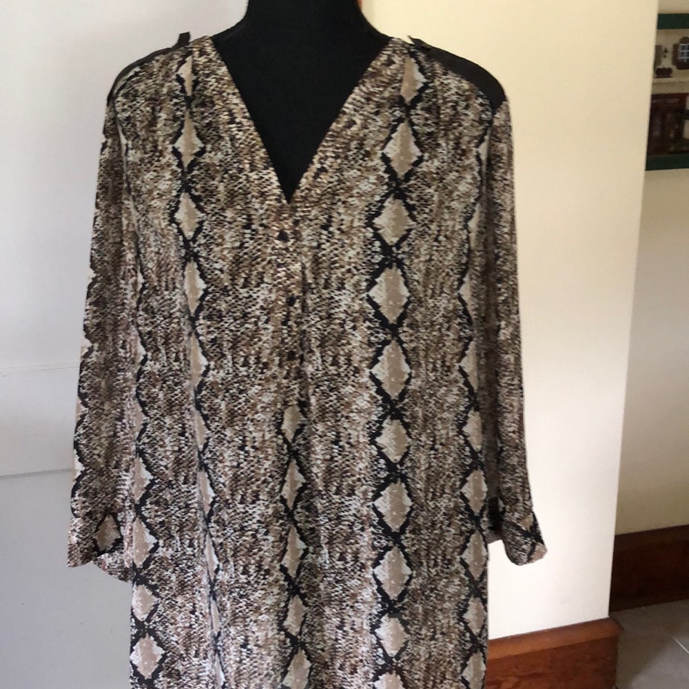 Mix & Co CL shear blouse